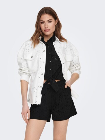 ONLY - Chaqueta de entretiempo 'Elena' en blanco: frente