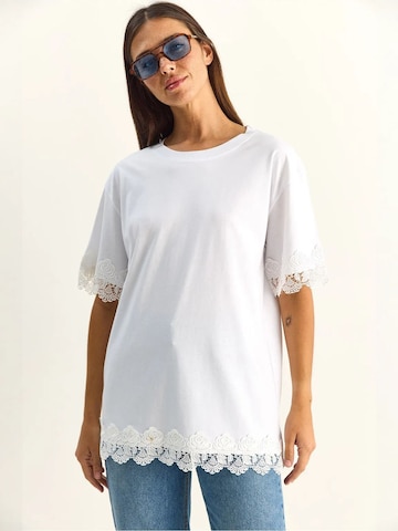 Maglietta 'T-Shirts' di Bianco Lucci in bianco
