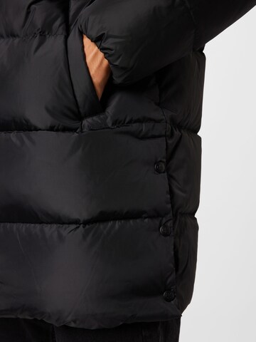 Manteau d’hiver Calvin Klein Jeans en noir