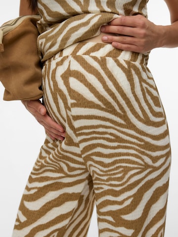 Wide leg Pantaloni di Vero Moda Maternity in bianco