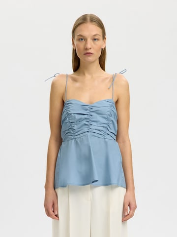 SELECTED Top in Blau: Vorderseite