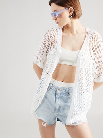 Soccx Knit Cardigan in White: front