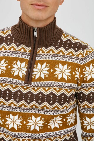 !Solid Sweater 'Winoldo' in Brown