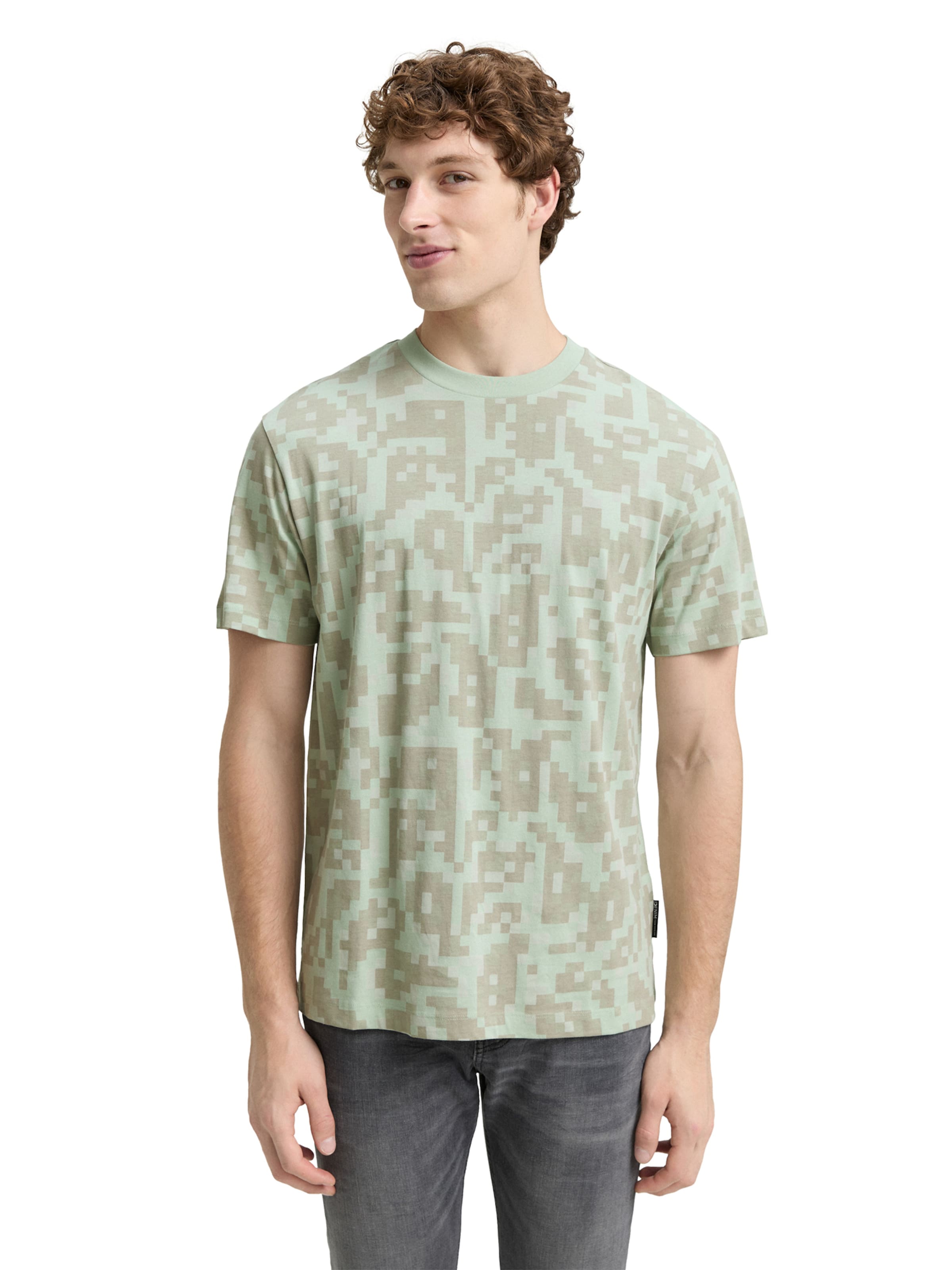 TOM TAILOR DENIM Футболка в Зеленый: спереди