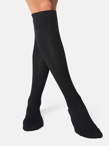Chaussettes montantes ' Bambus ' Nur Die en noir : devant