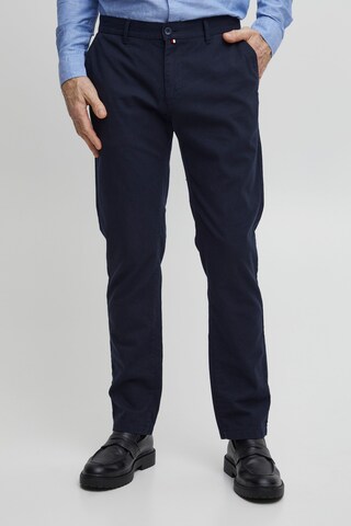 FQ1924 Regular Chino 'Snorre' in Blauw: voorkant