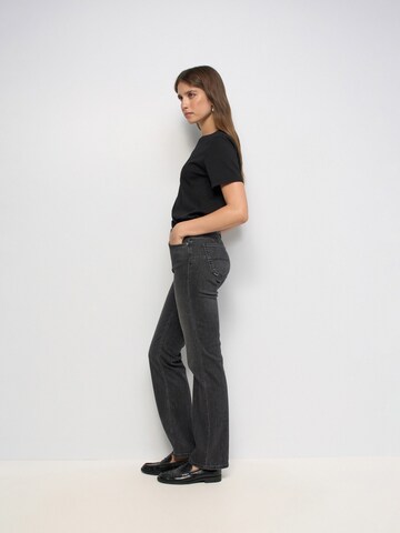 Salsa Jeans Regular Jeans 'Destiny' in Zwart
