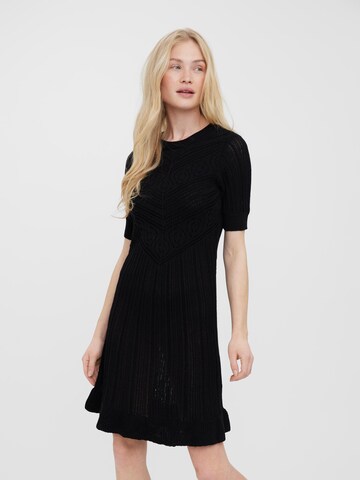 Rochie tricotat 'Keagan' de la VERO MODA pe negru: față