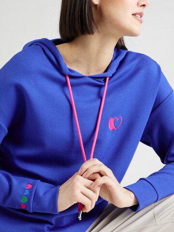 Key Largo - Sweatshirt 'CHERIE' em azul