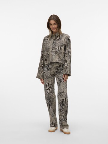 Regular Jean 'VMTessa' VERO MODA en noir
