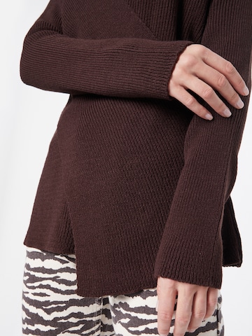 In The Style Pullover 'JAC JOSSA' in Braun