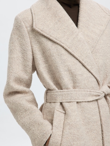 SELECTED Overgangsfrakke 'SLFROSA' i beige