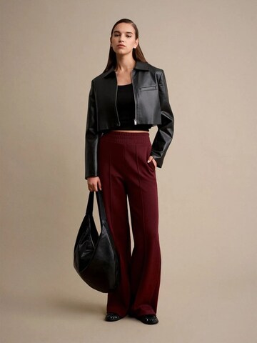 Dilvin Wide leg Pants in Red