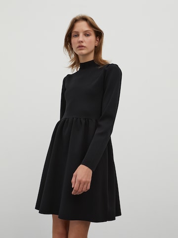 EDITED Knitted dress 'Kalea' in Black: front