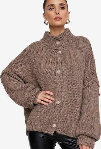 Worldclassca Oversized Cardigan 'Strickjacke mit Knopf' in Grey: front
