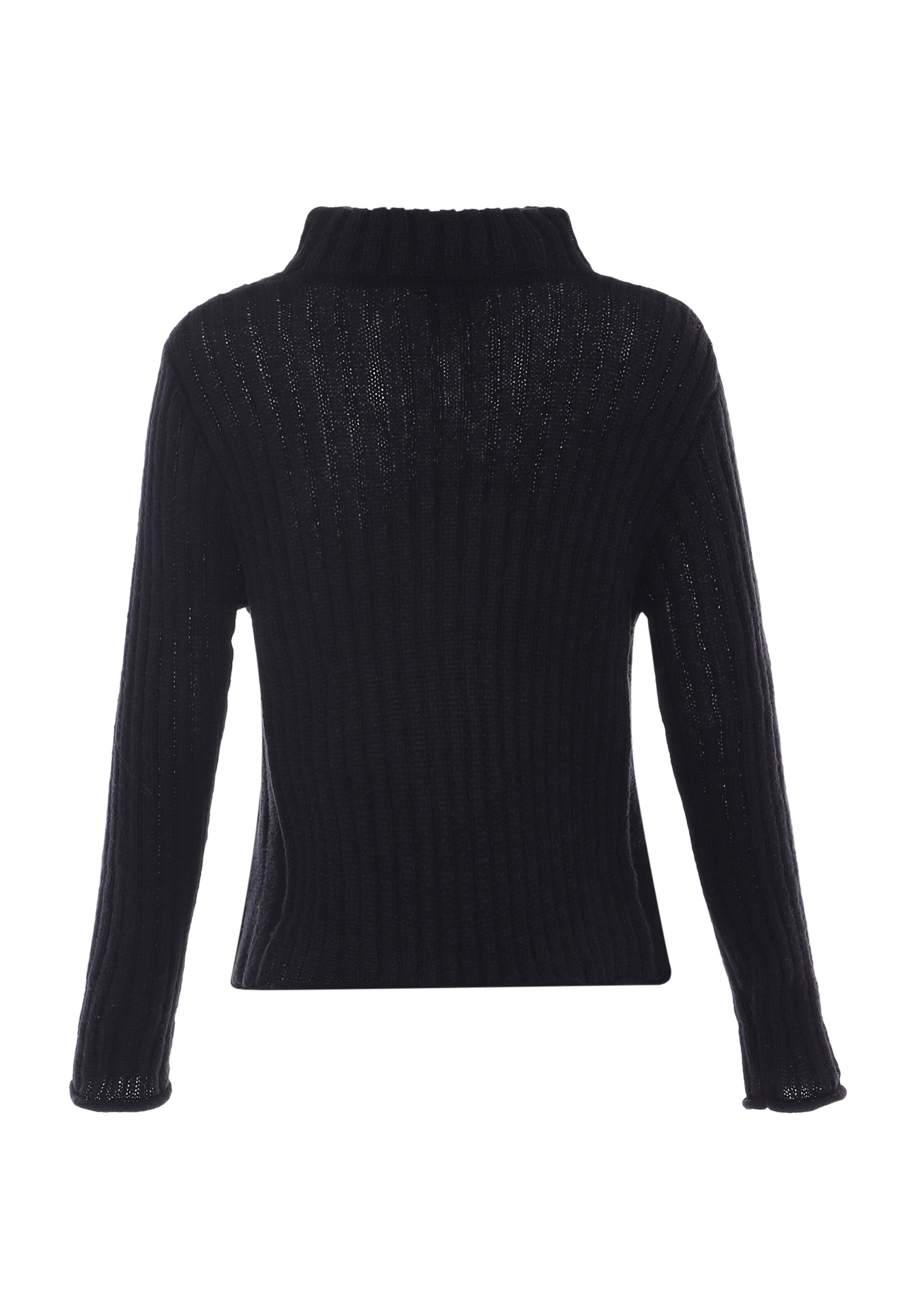 aleva Sweater in Black