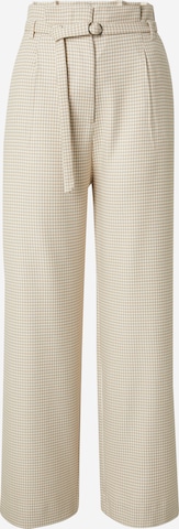 EDITED Regular Pleat-Front Pants 'Annelie' in White: front