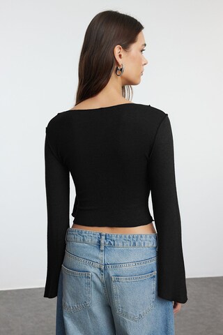 Trendyol Shirt in Black