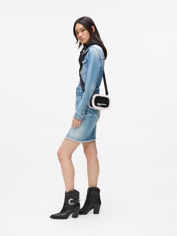 Geantă de umăr de la KARL LAGERFELD JEANS pe negru