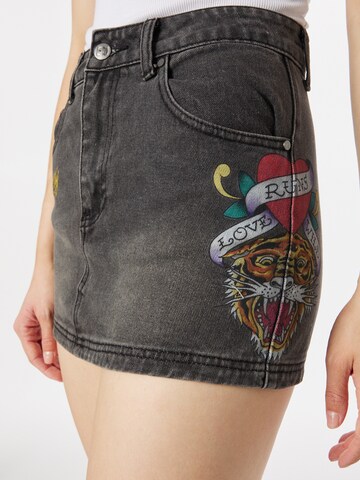 Ed Hardy - Saia em preto