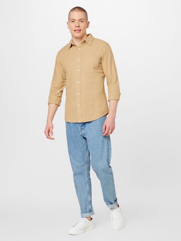 Dockers - Ajuste estrecho Camisa en marrón
