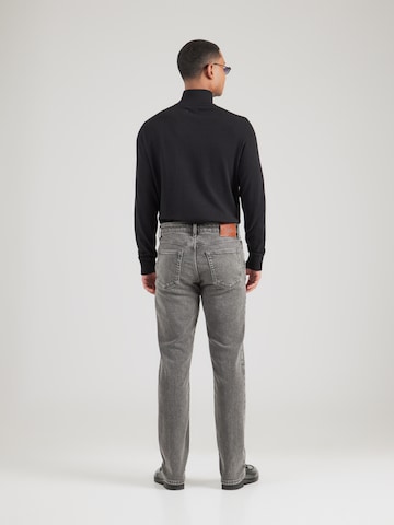 Calvin Klein Jeans Slimfit Farkut värissä harmaa