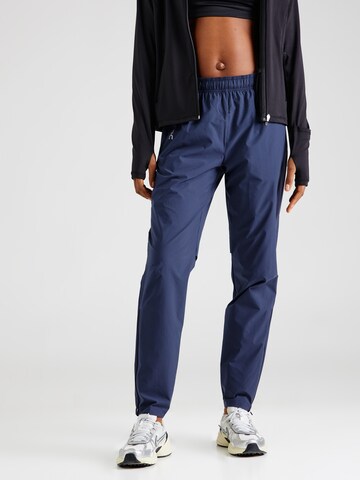 On Tapered Sporthose in Blau: Vorderseite