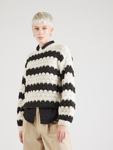 Y.A.S Sweater 'YASBubba' in Beige: front