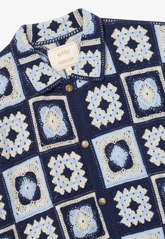 Coupe regular Chemise 'Crochet Granny' BLKVIS en bleu
