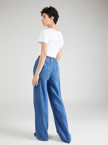 Soft Rebels Loosefit Jeans 'Sara' in Blau