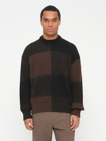 TOMMY HILFIGER Pullover in Braun: Vorderseite