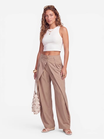 About You x Jessica Haller Loosefit Hose 'Pinstripe' in Beige