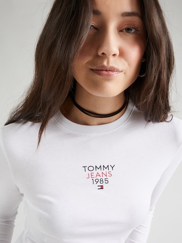 balta Tommy Jeans Marškinėliai 'ESSENTIAL'