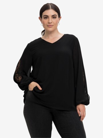 SHEEGO Tunic in Black: front