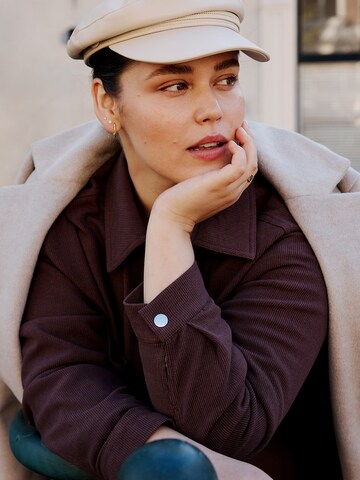 Guido Maria Kretschmer Curvy Between-season jacket 'Arianna' in Brown