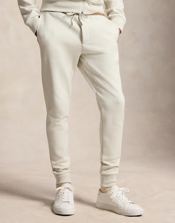 Polo Ralph Lauren Конический (Tapered) Штаны в Серый: спереди