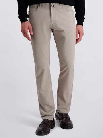 Effilé Pantalon chino PIERRE CARDIN en beige : devant