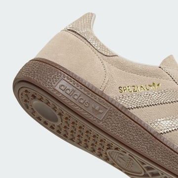 Baskets basses 'Handball Spezial' ADIDAS ORIGINALS en beige