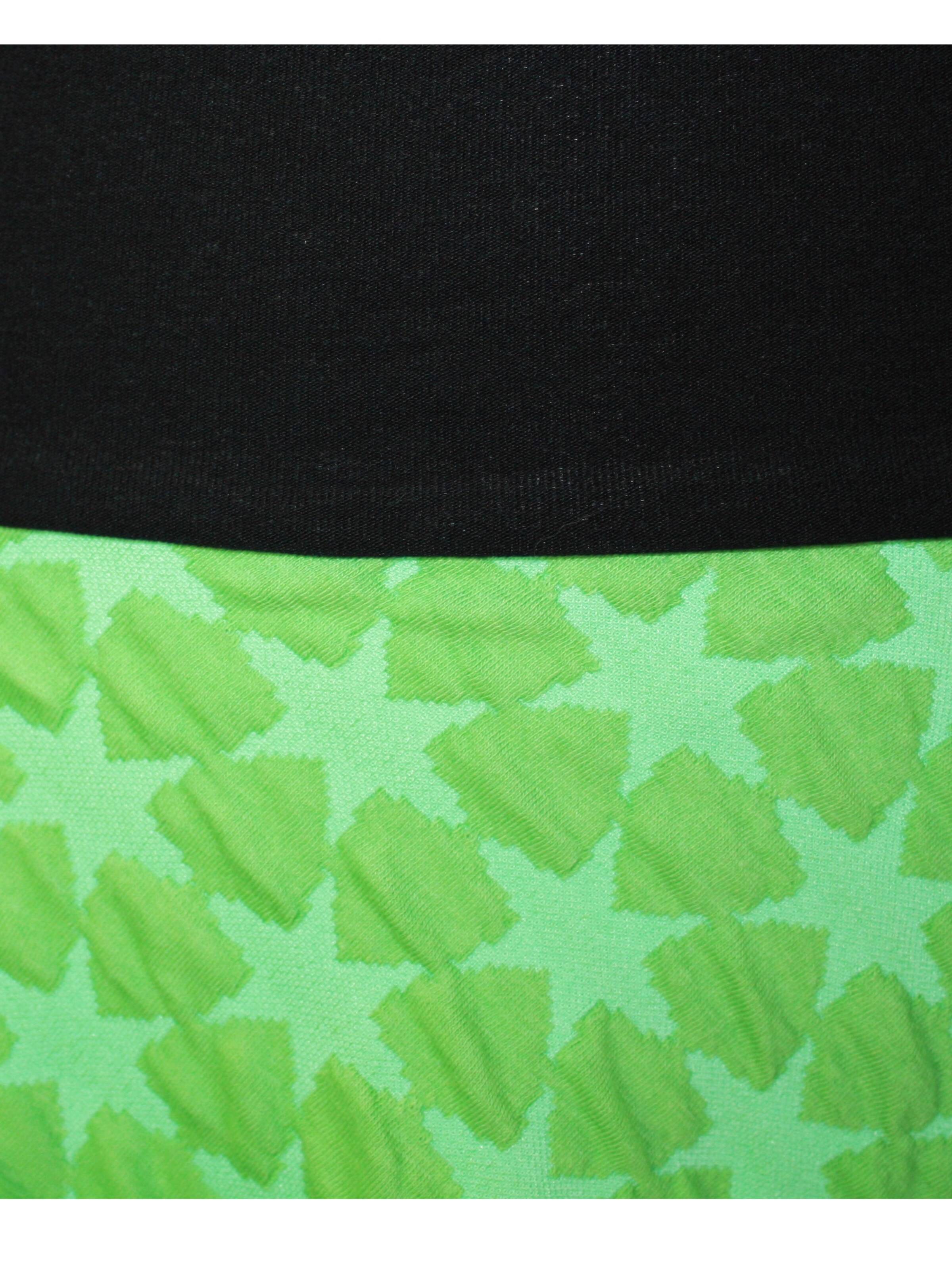 dunkle design Skirt 'Stern' in Green
