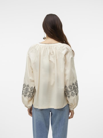 VERO MODA Blouse in Beige