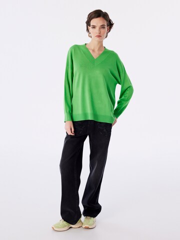 Twist Sweater in Green