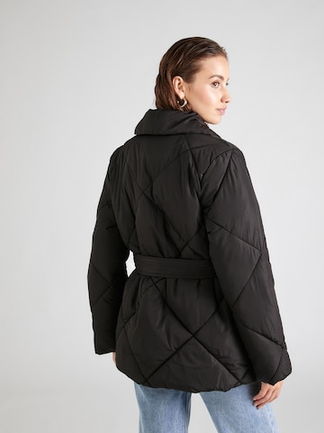 Veste mi-saison 'SUSSI' ONLY en noir