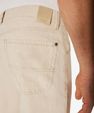 PIONEER Regular Jeans in Beige