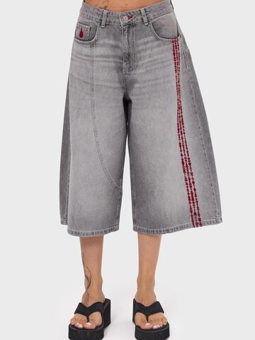 IT'S BASIC Baggy Jeans 'BERMUDA DENIM SHORT'‌‌ in Grau