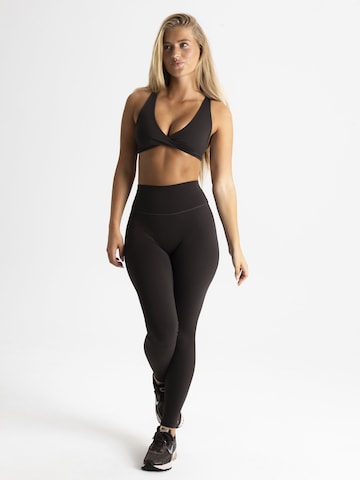 OMNANA Sports Bra 'MUSE™' in Brown: front