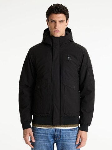 Veste d’hiver 'Return Valley' CHASIN' en noir : devant