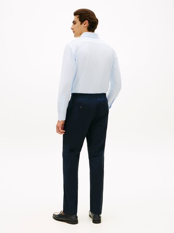 TOMMY HILFIGER Slimfit Hose in Blau