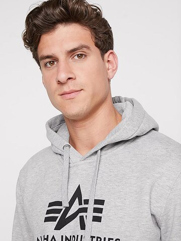 ALPHA INDUSTRIES Sweatshirt 'Basic' in Grau