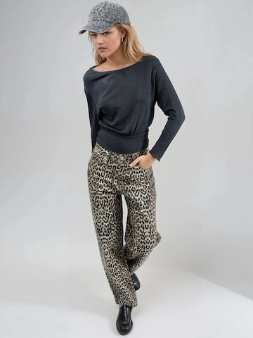 Pullover di Busem in grigio