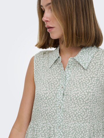 Robe-chemise 'ONLThea' ONLY en vert